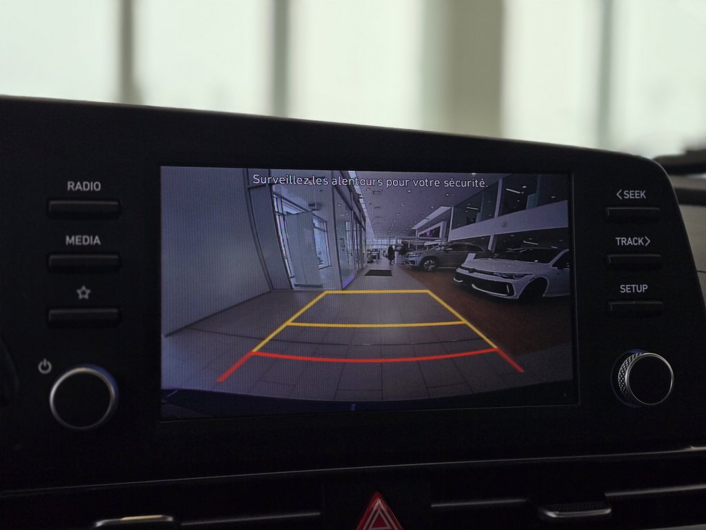 2021 Hyundai Elantra Hybrid HYBRID Preferred | CARPLAY | CAMÉRA | BLUETOOTH ++ in Laval, Quebec - 14 - w1024h768px