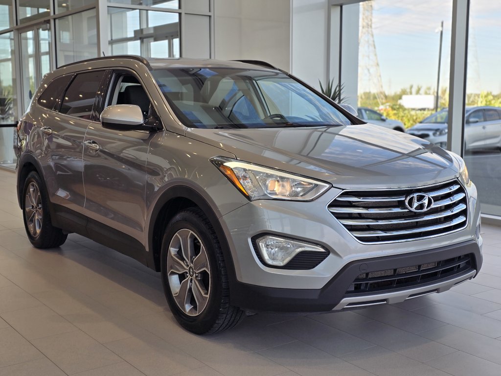 2015  Santa Fe XL Premium AWD | BLUETOOTH | SIÈGES CHAUFFANTS | +++ in Laval, Quebec - 1 - w1024h768px