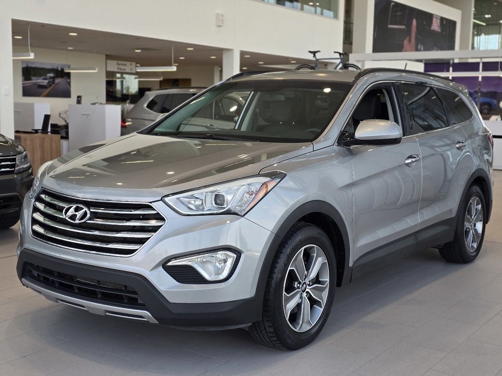 2015  Santa Fe XL Premium AWD | BLUETOOTH | SIÈGES CHAUFFANTS | +++ in Laval, Quebec - 4 - w1024h768px