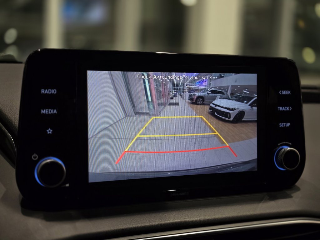 2022 Hyundai Santa Fe Urban AWD | CUIR | CARPLAY | CAMÉRA | BAS KM in Laval, Quebec - 16 - w1024h768px