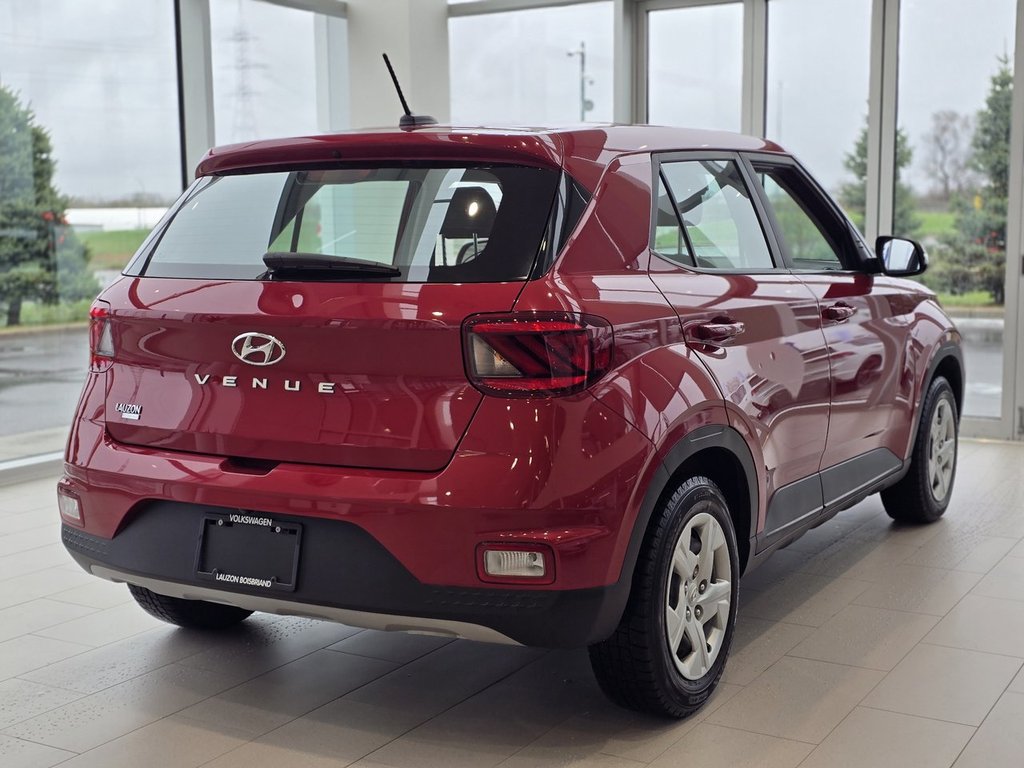 Hyundai Venue Essential CARPLAY | CAMÉRA | BLUETOOTH +++ 2023 à Laval, Québec - 8 - w1024h768px