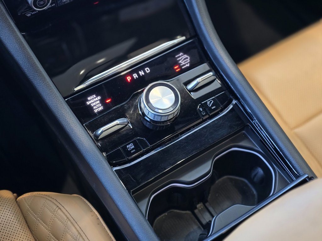 2023 Jeep Grand Cherokee L Summit PANO | MCINTOSH AUDIO | CUIR | NAV | +++ in Laval, Quebec - 22 - w1024h768px