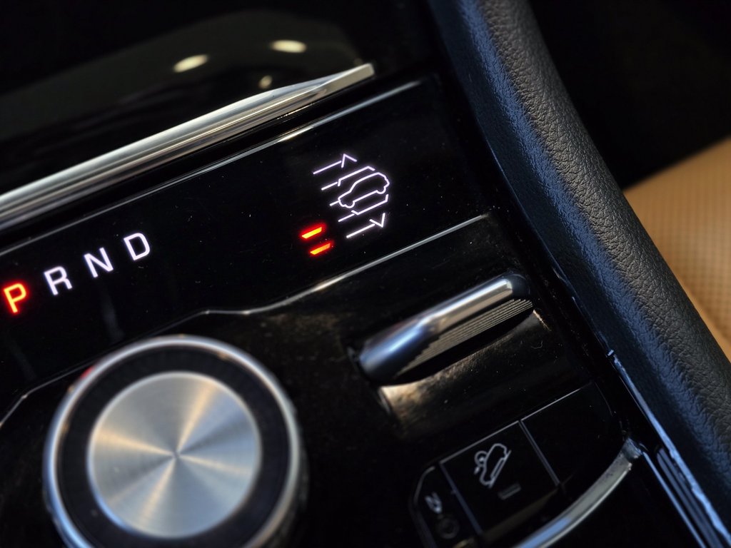 2023 Jeep Grand Cherokee L Summit PANO | MCINTOSH AUDIO | CUIR | NAV | +++ in Laval, Quebec - 24 - w1024h768px