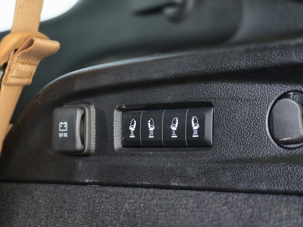 2023 Jeep Grand Cherokee L Summit PANO | MCINTOSH AUDIO | CUIR | NAV | +++ in Laval, Quebec - 13 - w1024h768px