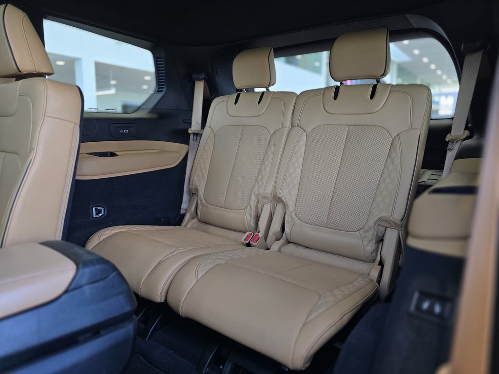 2023 Jeep Grand Cherokee L Summit PANO | MCINTOSH AUDIO | CUIR | NAV | +++ in Laval, Quebec - 12 - w1024h768px
