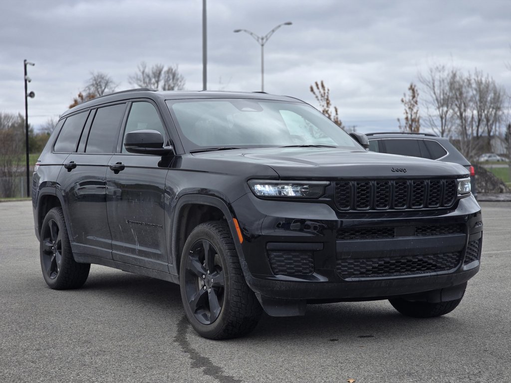2025 Jeep Grand Cherokee L Altitude ENSEMBLE ECLAIRE 23B | TOIT |  JANTES 20P in Laval, Quebec - 1 - w1024h768px