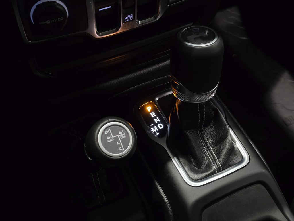 Jeep Wrangler 4xe Unlimited Sahara | DÉMARREUR | CUIR | 8 PNEUS 2023 à Laval, Québec - 14 - w1024h768px