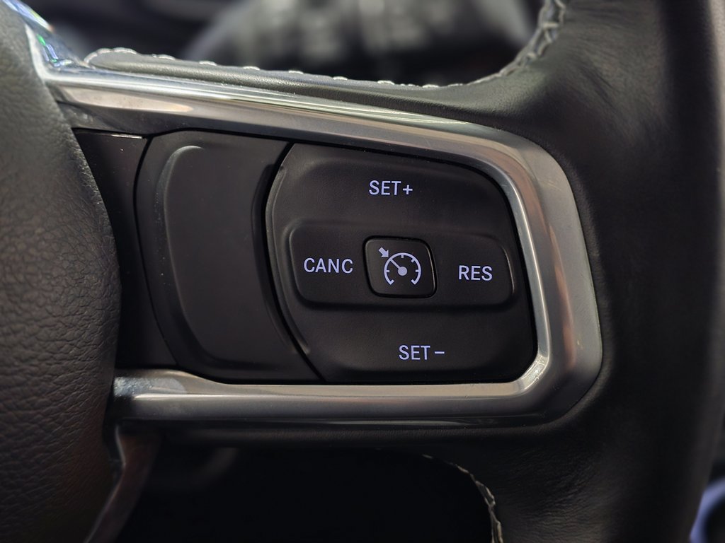 Jeep Wrangler 4xe Unlimited Sahara | DÉMARREUR | CUIR | 8 PNEUS 2023 à Laval, Québec - 13 - w1024h768px