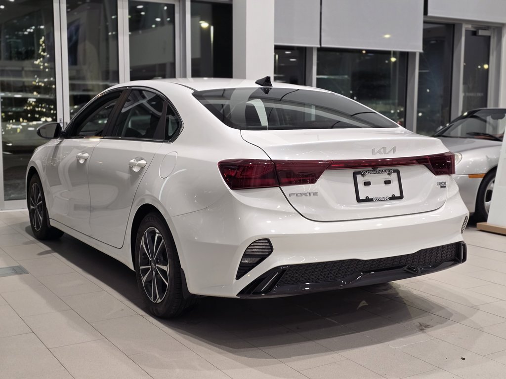 Kia Forte EX | BAS KM | CAM | CARPLAY | BLUETOOTH | +++ 2023 à Laval, Québec - 5 - w1024h768px