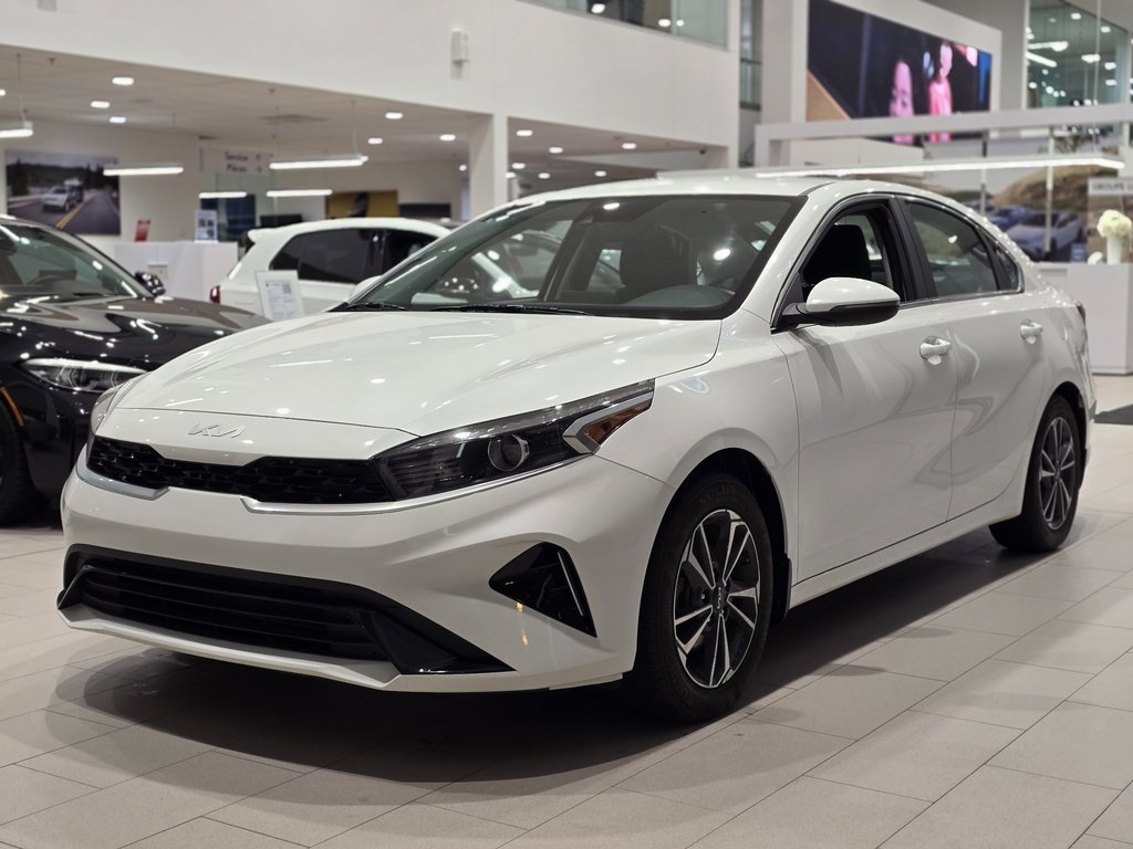 Kia Forte EX | BAS KM | CAM | CARPLAY | BLUETOOTH | +++ 2023 à Laval, Québec - 4 - w1024h768px