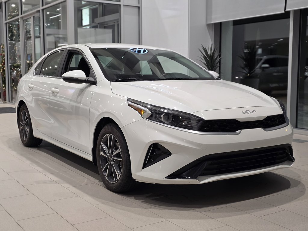 Kia Forte EX | BAS KM | CAM | CARPLAY | BLUETOOTH | +++ 2023 à Laval, Québec - 1 - w1024h768px