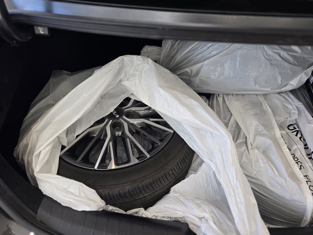 Kia Forte GT LINE | TOIT | CUIR | CAM | CARPLAY | 8 ROUES 2023 à Laval, Québec - 7 - w1024h768px