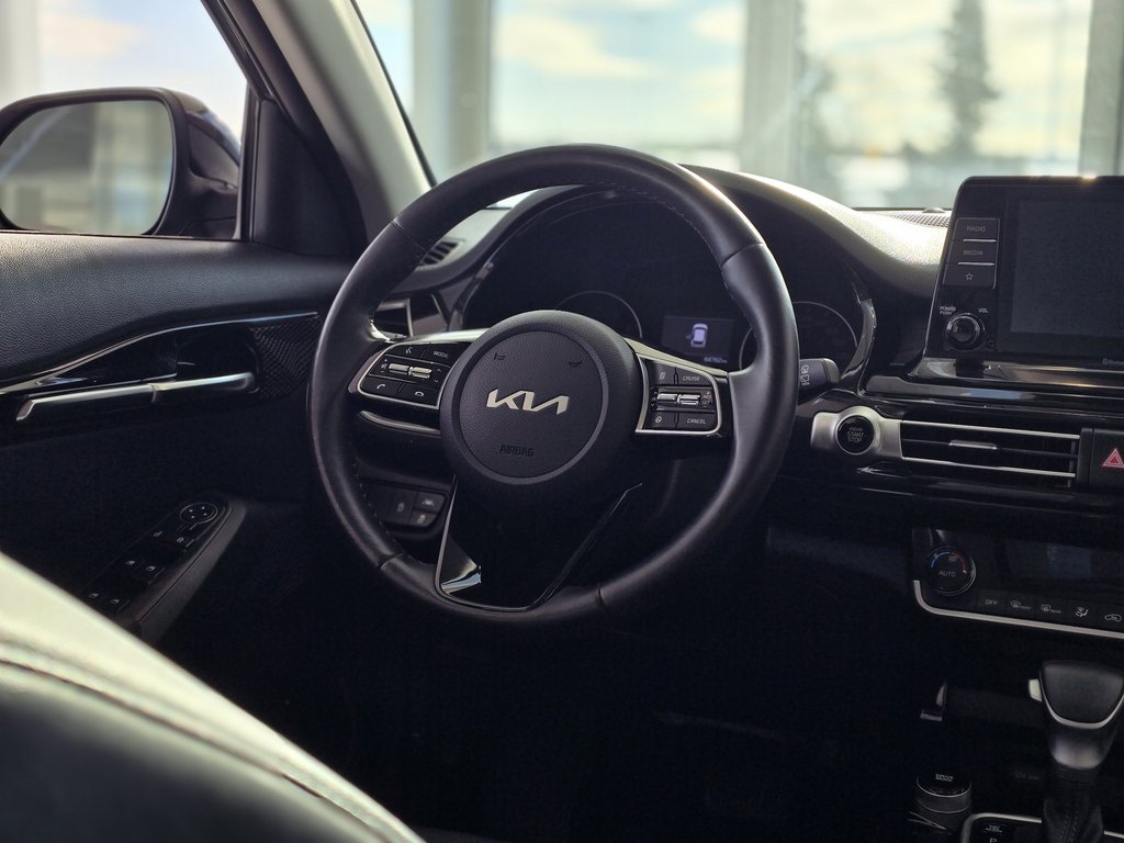 2022 Kia Seltos EX AWD | TOIT | CUIR | CARPLAY | VOLANT CHAUFFANT in Laval, Quebec - 12 - w1024h768px