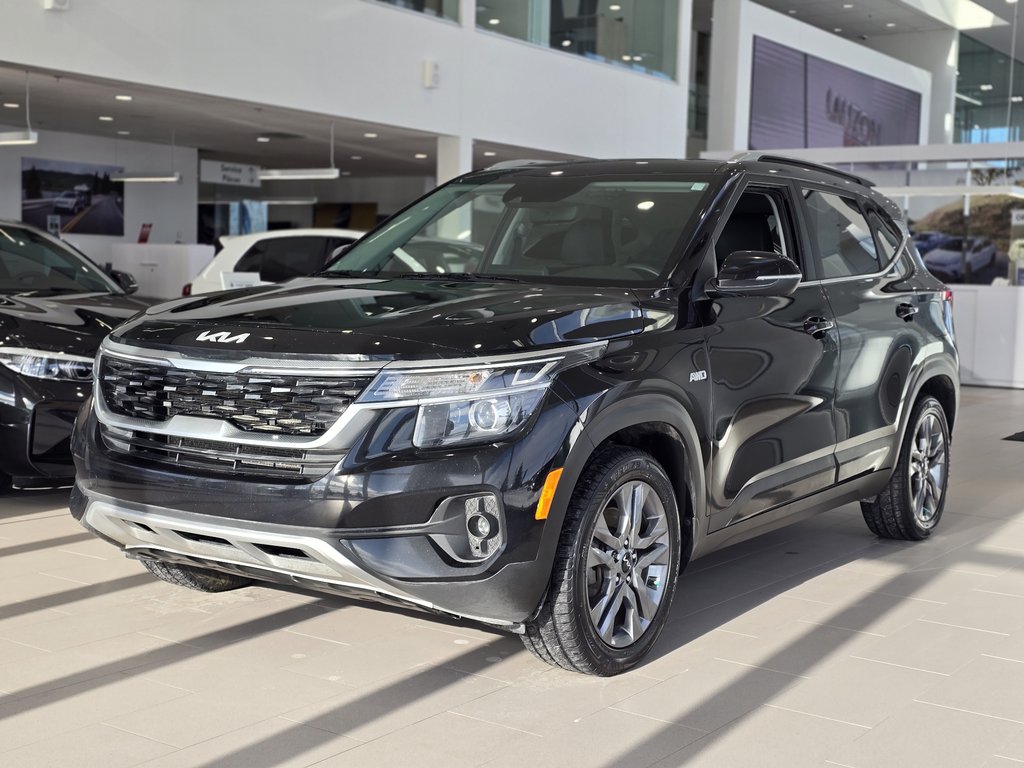 2022 Kia Seltos EX AWD | TOIT | CUIR | CARPLAY | VOLANT CHAUFFANT in Laval, Quebec - 4 - w1024h768px