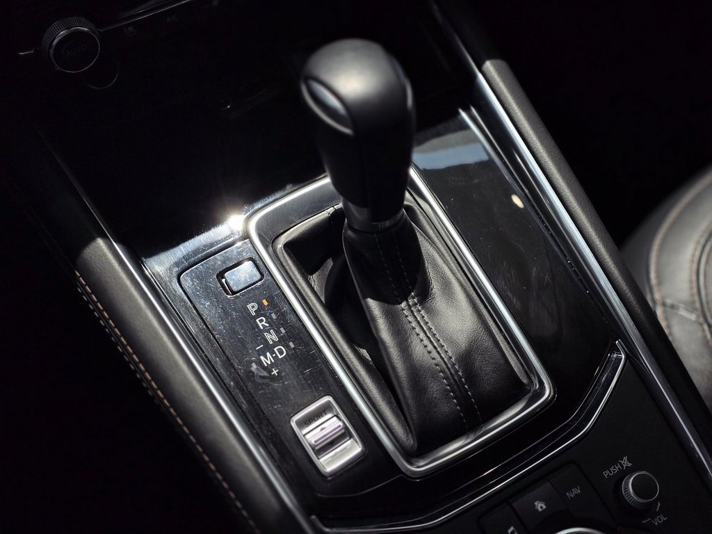Mazda CX-5 GT AWD | TOIT | CUIR | CAMÉRA | 8 PNEUS | BAS KM!! 2019 à Laval, Québec - 16 - w1024h768px