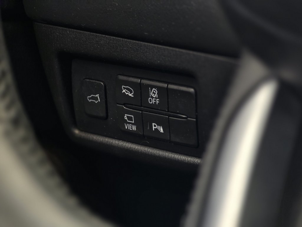 2021 Mazda CX-5 Signature AWD | TOIT | CUIR | CARPLAY | CAMÉRA in Laval, Quebec - 19 - w1024h768px