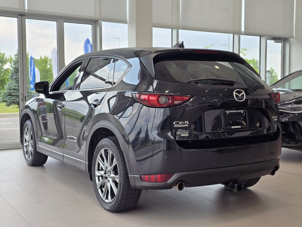 2021 Mazda CX-5 Signature AWD | TOIT | CUIR | CARPLAY | CAMÉRA in Laval, Quebec - 6 - w1024h768px
