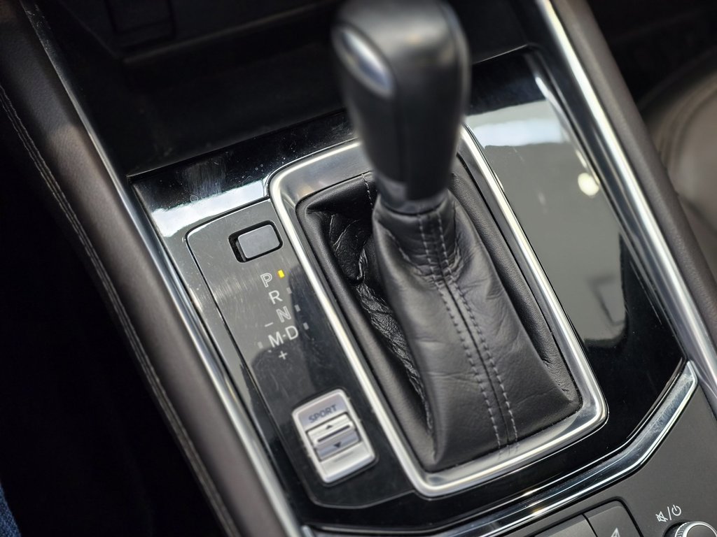 2021 Mazda CX-5 Signature AWD | TOIT | CUIR | CARPLAY | CAMÉRA in Laval, Quebec - 17 - w1024h768px
