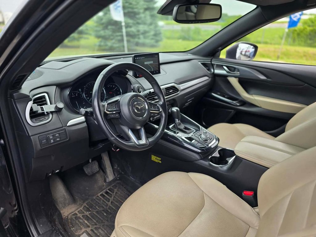 Mazda CX-9 GT | 8 PNEUS | AWD | CAMÉRA 360 | NAV | TOIT | CUIR | CARPLAY +++ 2020 à Laval, Québec - 9 - w1024h768px