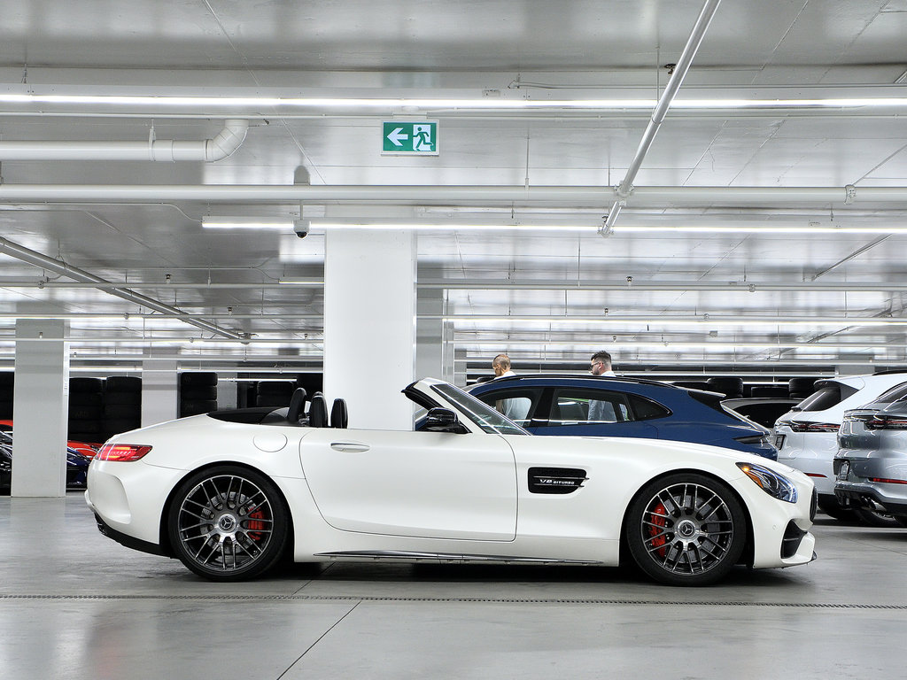 2018  AMG GT C Roadster in Laval, Quebec - 2 - w1024h768px