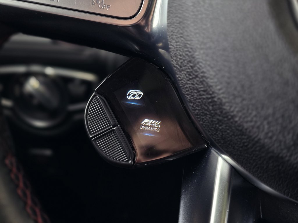 Mercedes-Benz GLC 43 AMG 2021 à Laval, Québec - 15 - w1024h768px