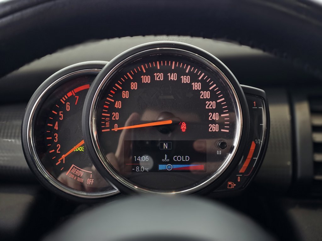 2019 MINI 3 Door Cooper | BAS KM | TOIT PANO | CAM | CUIR | +++ in Laval, Quebec - 11 - w1024h768px