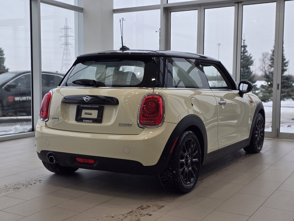2019 MINI 3 Door Cooper | BAS KM | TOIT PANO | CAM | CUIR | +++ in Laval, Quebec - 7 - w1024h768px