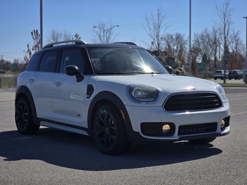 MINI Cooper Countryman ALL4 TOIT PANO | NAV | CUIR +++ 2019 à Laval, Québec - 1 - w1024h768px