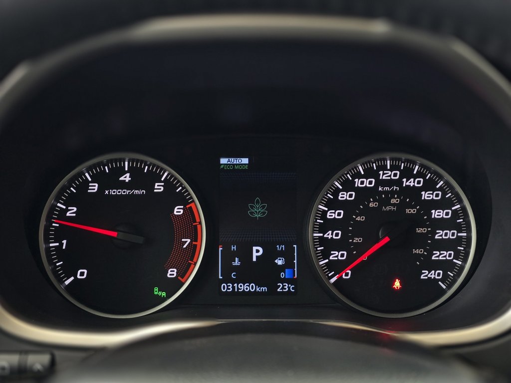 Mitsubishi ECLIPSE CROSS ES 4WD | CAMÉRA | BLUETOOTH | BAS KM!! 2018 à Laval, Québec - 11 - w1024h768px