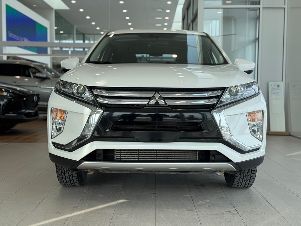 2020 Mitsubishi Eclipse Cross SE in Laval, Quebec - 3 - w1024h768px