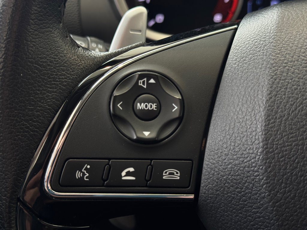 2020 Mitsubishi Eclipse Cross SE in Laval, Quebec - 11 - w1024h768px