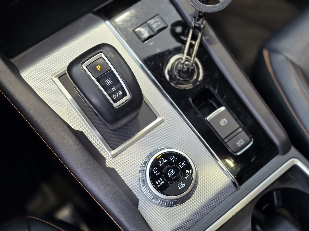 2024 Mitsubishi Outlander GT PREMIUM | CUIR | NAV | CARPLAY | CAM +++ in Laval, Quebec - 15 - w1024h768px