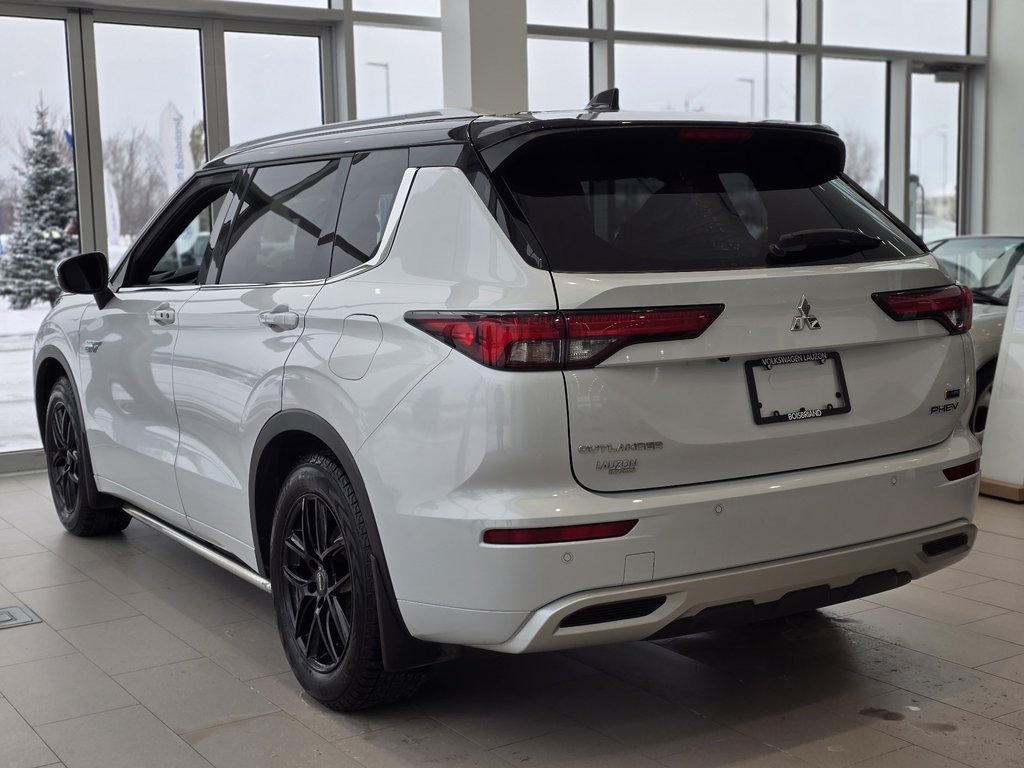 2024 Mitsubishi Outlander GT PREMIUM | CUIR | NAV | CARPLAY | CAM +++ in Laval, Quebec - 6 - w1024h768px
