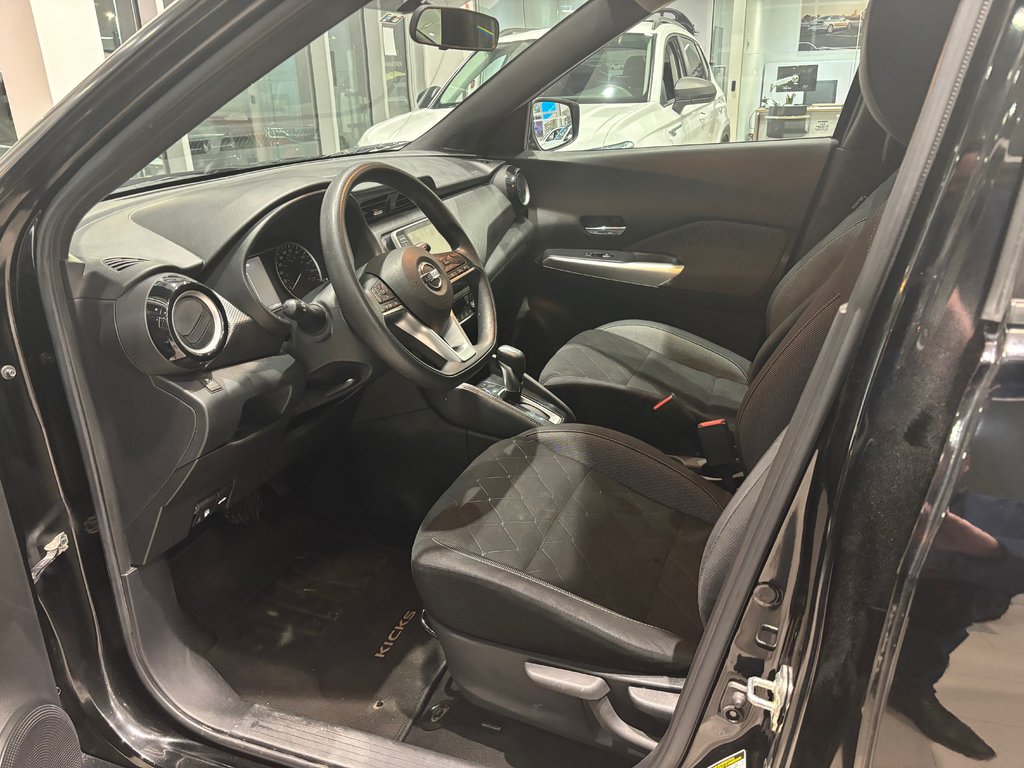 Nissan Kicks SV | CARPLAY | CAMÉRA | BLUETOOTH | 8 PNEUS | +++ 2019 à Laval, Québec - 8 - w1024h768px