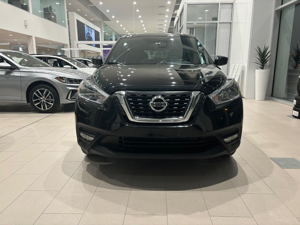 Nissan Kicks SV | CARPLAY | CAMÉRA | BLUETOOTH | 8 PNEUS | +++ 2019 à Laval, Québec - 2 - w1024h768px