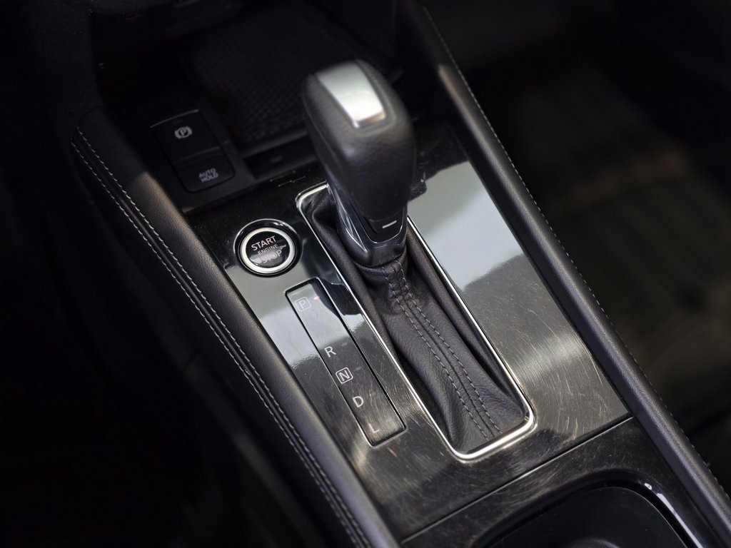 2022 Nissan Kicks SR | CARPLAY | CUIR | DÉMARREUR | 8 ROUES | BAS KM in Laval, Quebec - 14 - w1024h768px