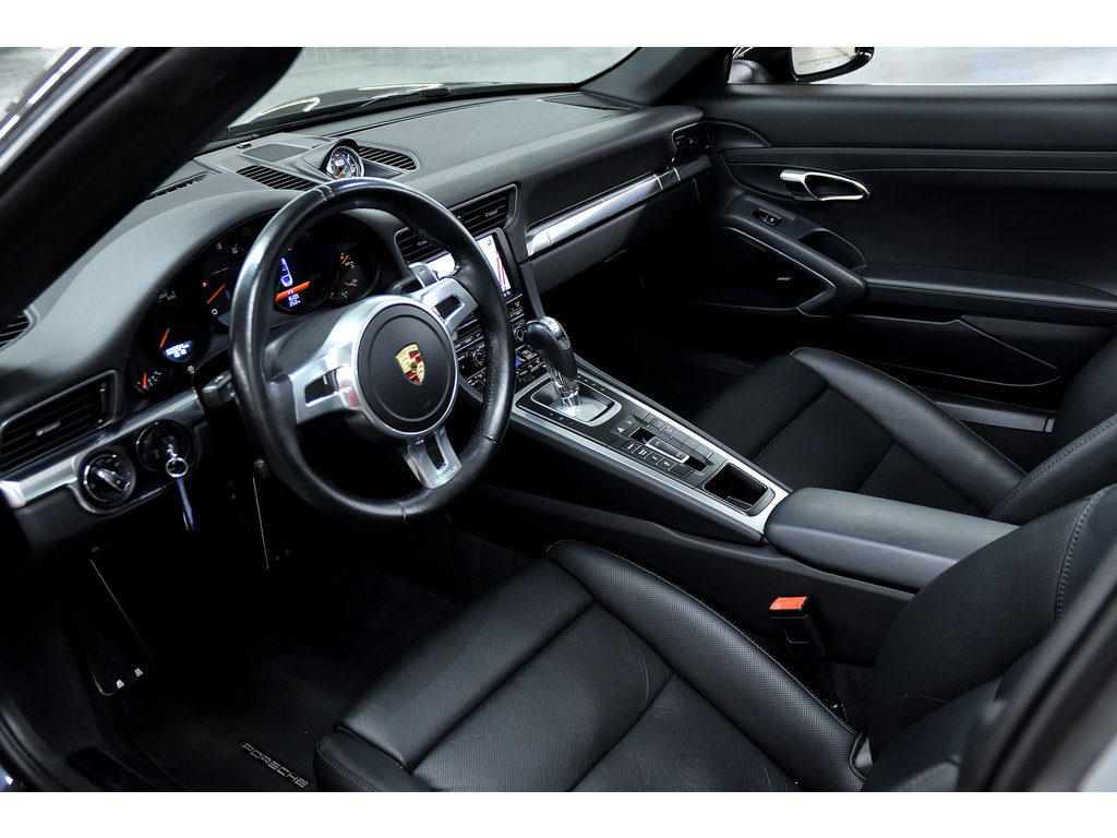 2014  911 Targa 4S / BOSE / Sport Chrono / Premium Pack in Laval, Quebec - 11 - w1024h768px
