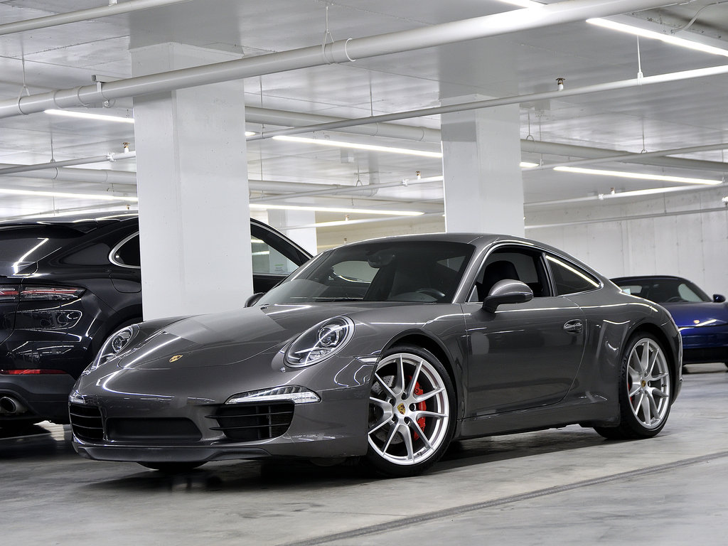 2015  911 2dr Cpe Carrera S in Laval, Quebec - 1 - w1024h768px