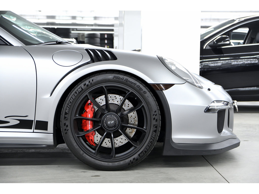 2016  911 GT3 RS / Axle Lift / Sport Chrono / 100% Protex in Laval, Quebec - 41 - w1024h768px