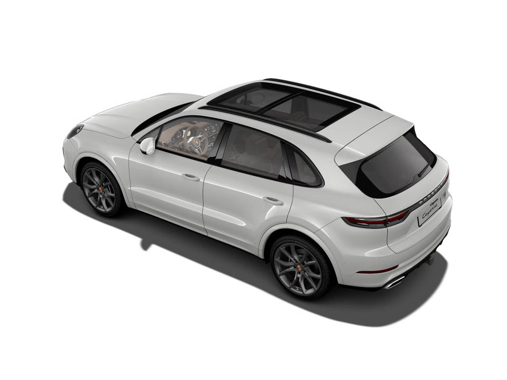 2021  Cayenne / Premium Plus Pack / Bose in Laval, Quebec - 4 - w1024h768px