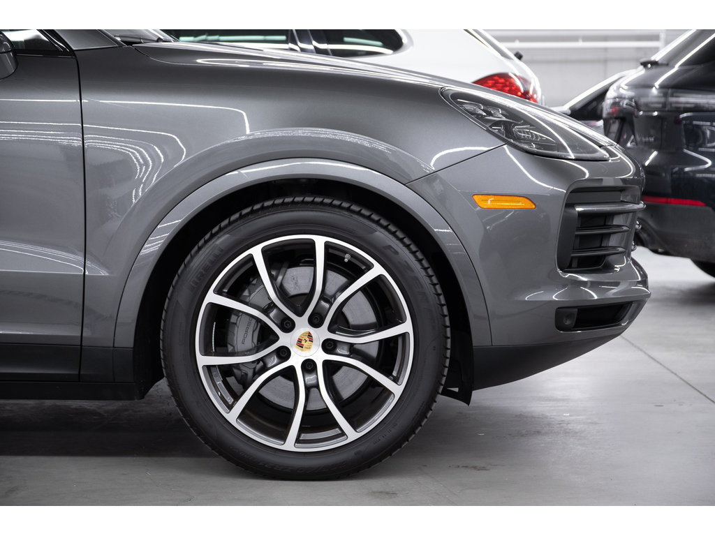 2022  Cayenne Coupe S / Perfomance + Premium Plus Pack in Laval, Quebec - 5 - w1024h768px