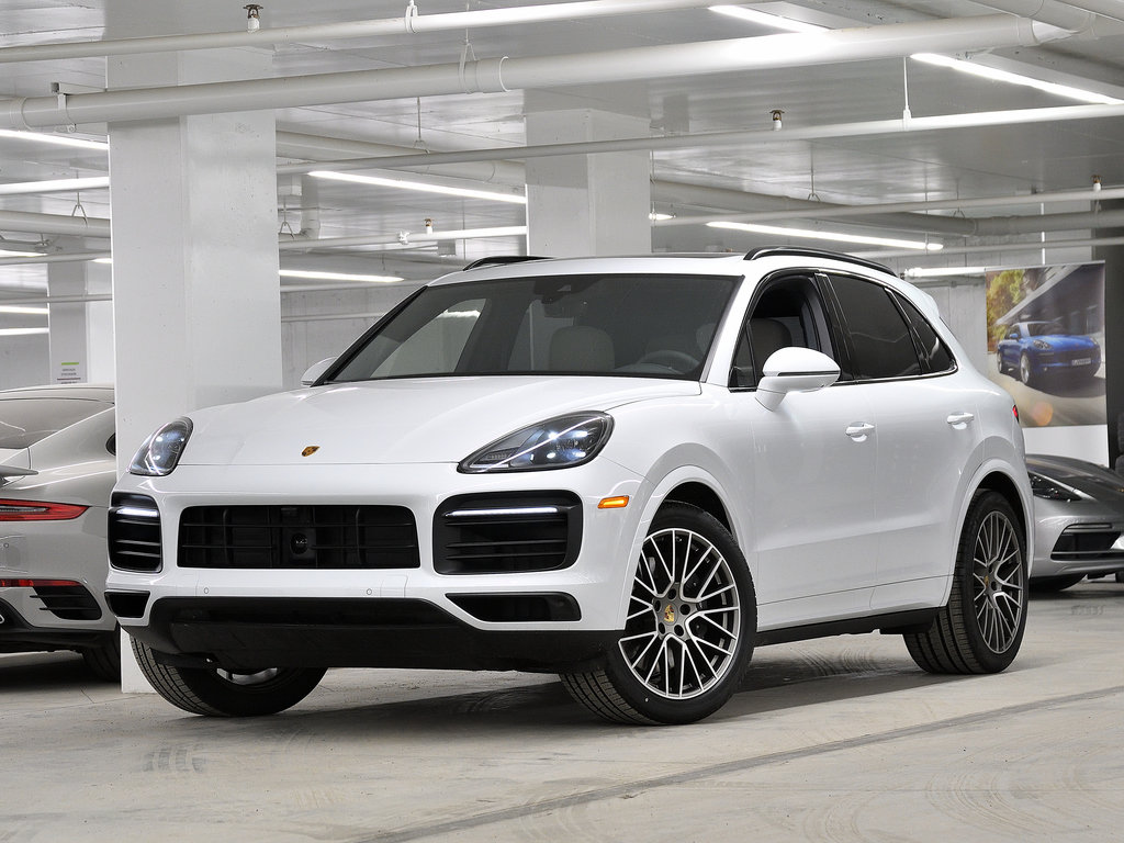 2023  Cayenne Premium Package / Trailer Hitch / Air Suspension in Laval, Quebec - 1 - w1024h768px