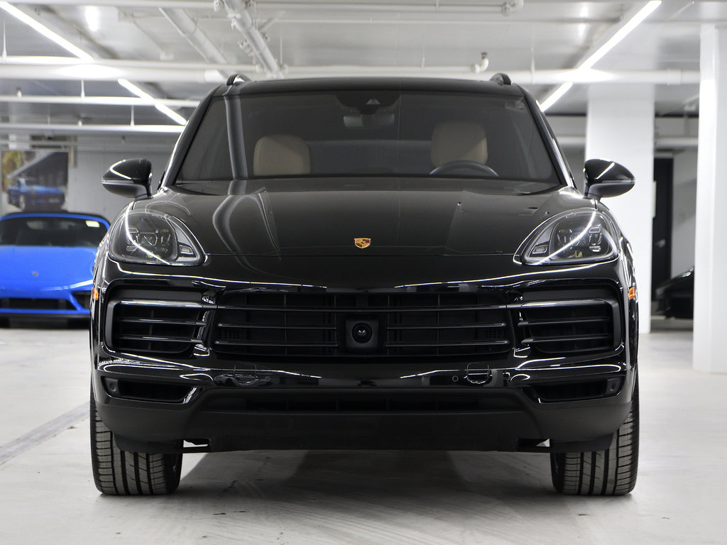 2023  Cayenne / Premium Pack / BOSE in Laval, Quebec - 5 - w1024h768px