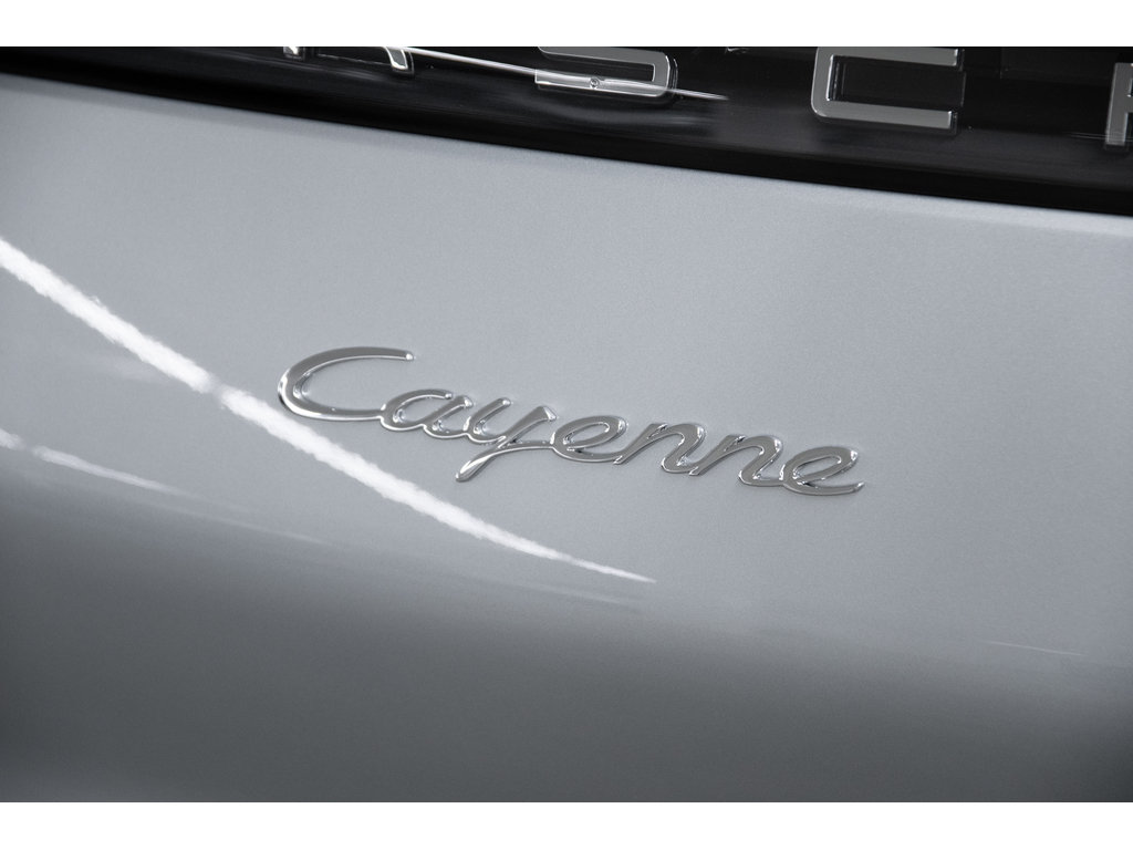 Cayenne Coupe / Performance + Premium Pack / BOSE 2023 à Laval, Québec - 7 - w1024h768px