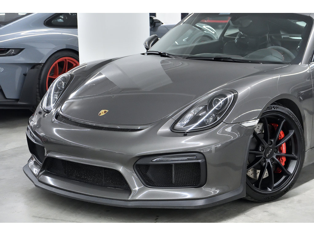 2016  Cayman GT4 / Carbon Bucket Seats / Sport Chrono / MANUAL in Laval, Quebec - 2 - w1024h768px
