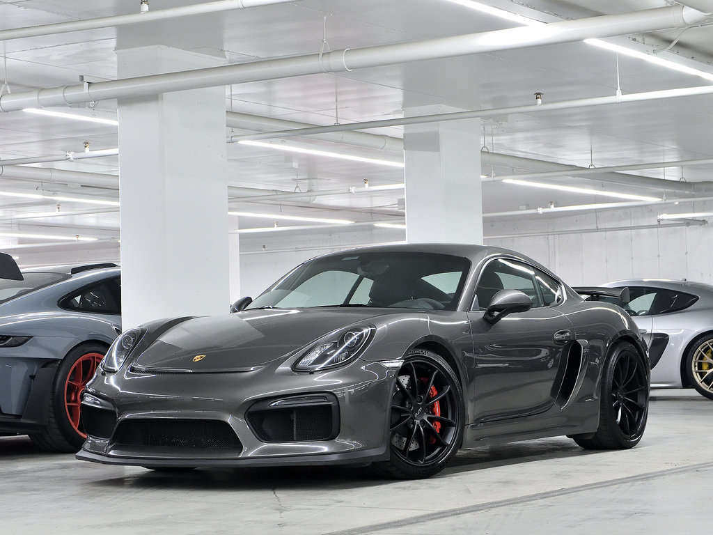 2016  Cayman GT4 / Carbon Bucket Seats / Sport Chrono / MANUAL in Laval, Quebec - 1 - w1024h768px