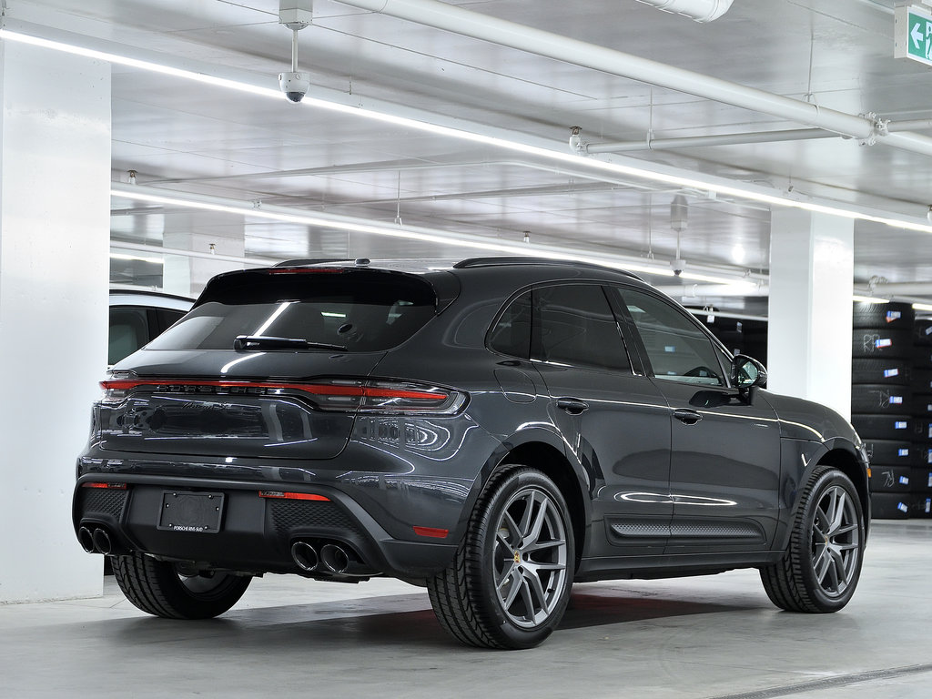 Macan S / Premium Package Plus / BOSE 2023 à Laval, Québec - 3 - w1024h768px