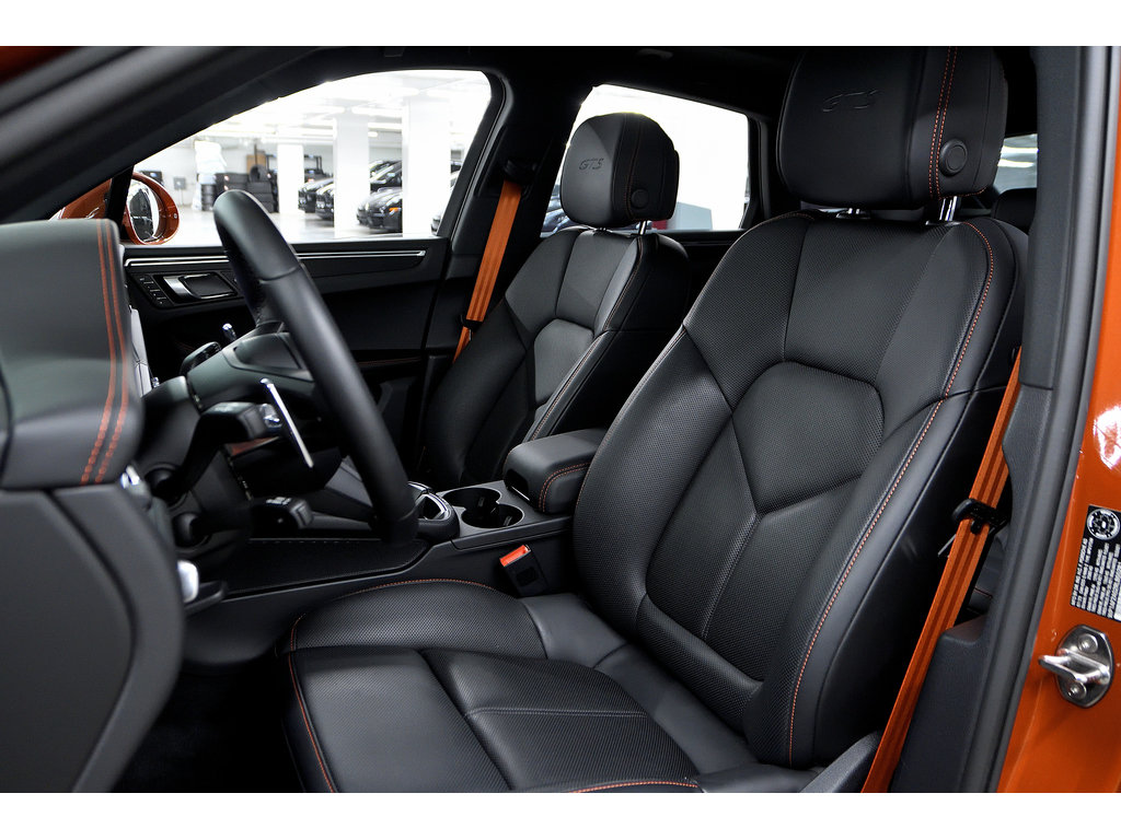 Macan GTS / Premium Plus Package / BOSE 2024 à Laval, Québec - 32 - w1024h768px