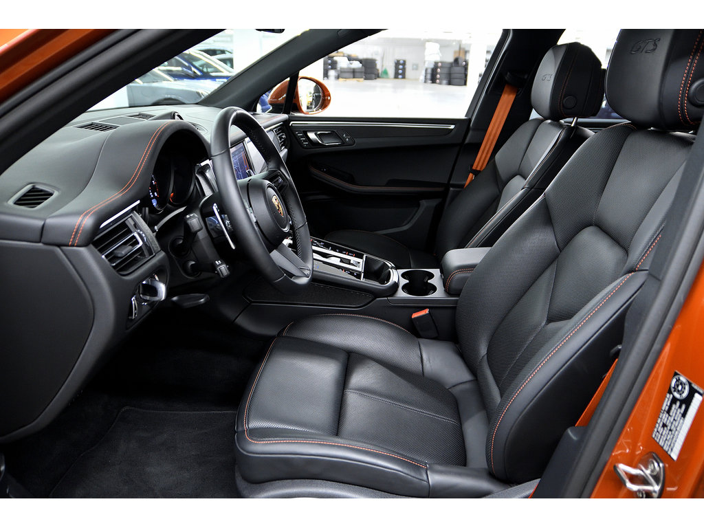 Macan GTS / Premium Plus Package / BOSE 2024 à Laval, Québec - 28 - w1024h768px