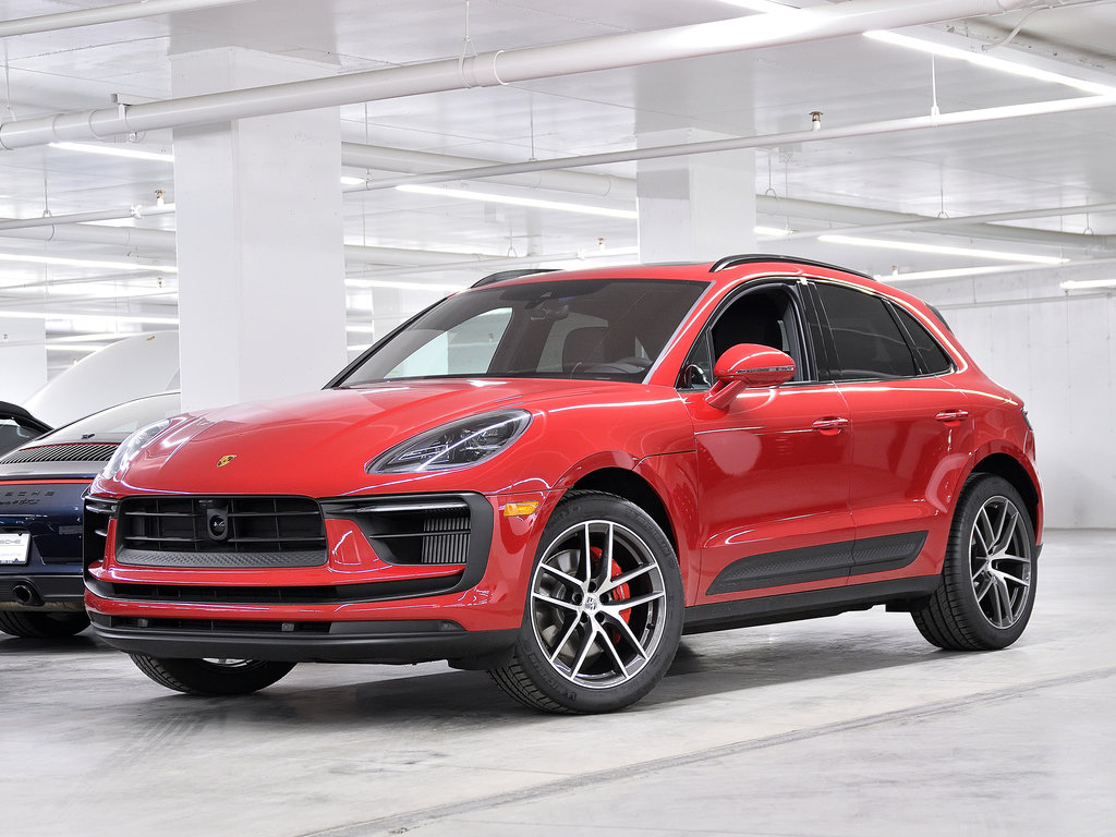 2024  Macan S / Premium Package Plus / BOSE in Laval, Quebec - 1 - w1024h768px